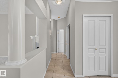 2 Keating Point(E), St. Albert, AB 