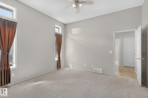 2 Keating Point(E), St. Albert, AB 