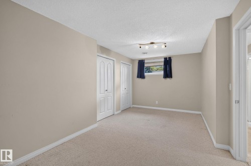 2 Keating Point(E), St. Albert, AB 