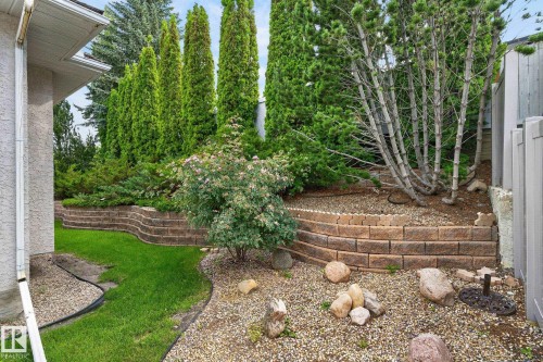 2 Keating Point(E), St. Albert, AB 