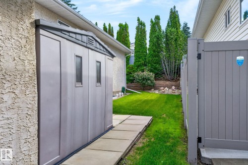 2 Keating Point(E), St. Albert, AB 