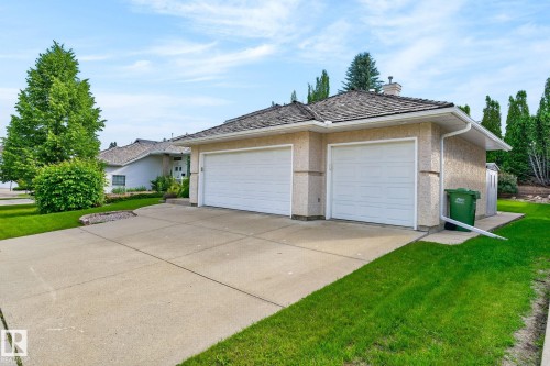 2 Keating Point(E), St. Albert, AB 