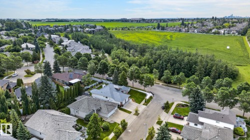 2 Keating Point(E), St. Albert, AB 