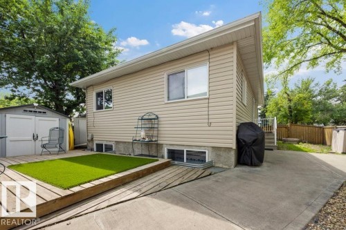 9530 122 Avenue Nw, Edmonton, AB - Outdoor With Exterior