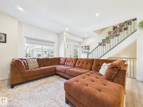 #11 230 Edgemont Rd Nw, Edmonton, AB 