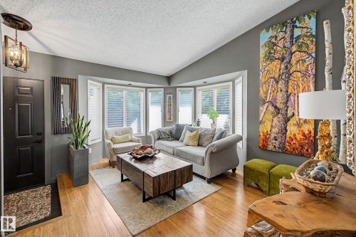 58 Alderwood Boulevard, St. Albert, AB 