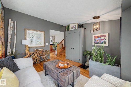 58 Alderwood Boulevard, St. Albert, AB 