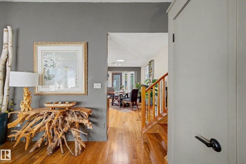 58 Alderwood Boulevard, St. Albert, AB 