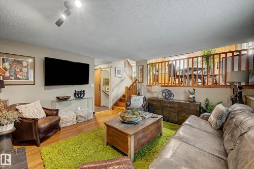 58 Alderwood Boulevard, St. Albert, AB 