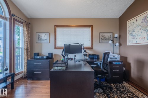 Office - 19 Newton Place, St. Albert, AB - Indoor Photo Showing Office