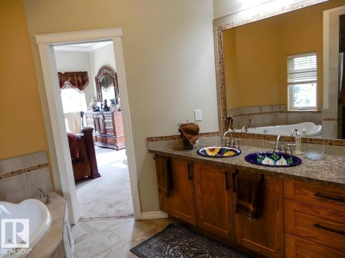 #9 Pinebrook Estates, Rural Thorhild County, AB - Indoor Photo Showing Bathroom