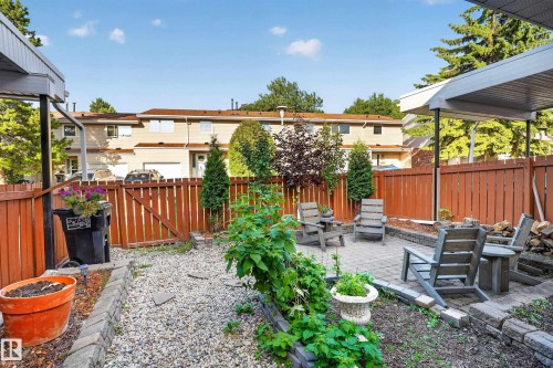 6712 36A Avenue, Edmonton, AB 