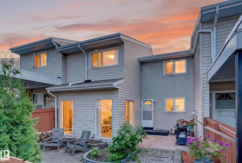 6712 36A Avenue, Edmonton, AB 