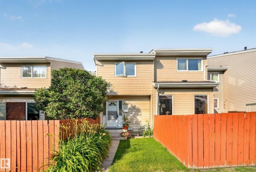 6712 36A Avenue, Edmonton, AB 