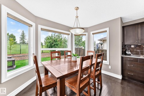 1212 Westerra Crescent, Stony Plain, AB - Indoor Photo Showing Dining Room