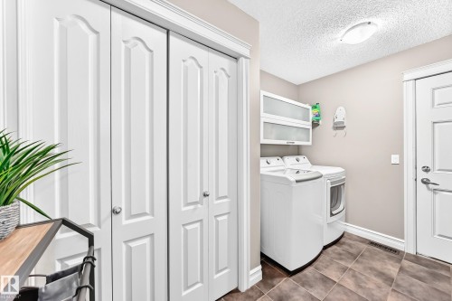 1212 Westerra Crescent, Stony Plain, AB - Indoor Photo Showing Laundry Room