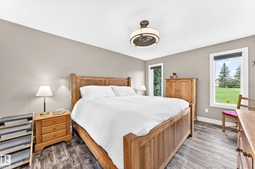 1212 Westerra Crescent, Stony Plain, AB - Indoor Photo Showing Bedroom