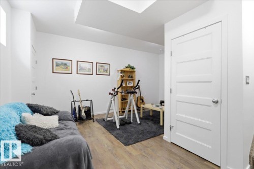34 Rolston Close, Leduc, AB 
