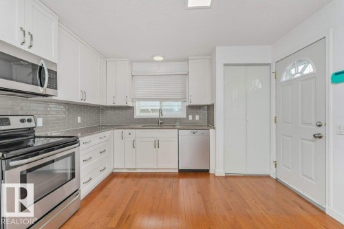 9416 68A Street, Edmonton, AB 
