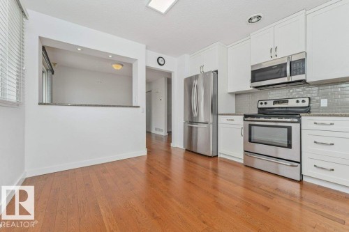 9416 68A Street, Edmonton, AB 