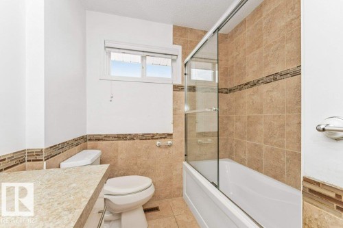 9416 68A Street, Edmonton, AB 