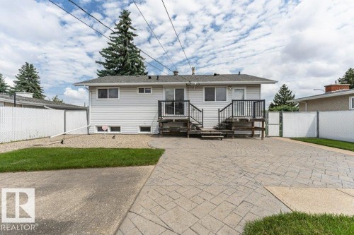 9416 68A Street, Edmonton, AB 