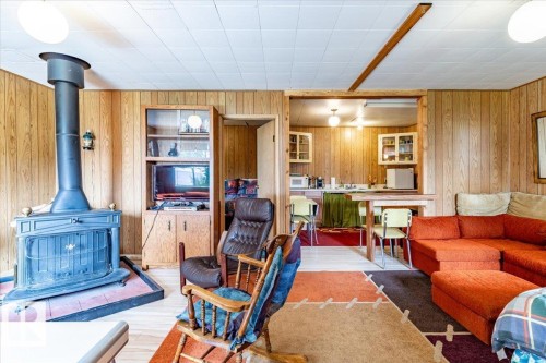 59 Beach Ave, Rural Leduc County, AB 