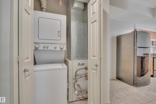 1103 9939 109 Street, Edmonton, AB - Indoor Photo Showing Laundry Room