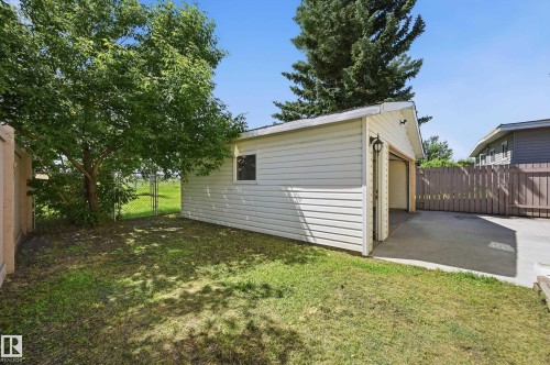 3413 135 Avenue Nw, Edmonton, AB 