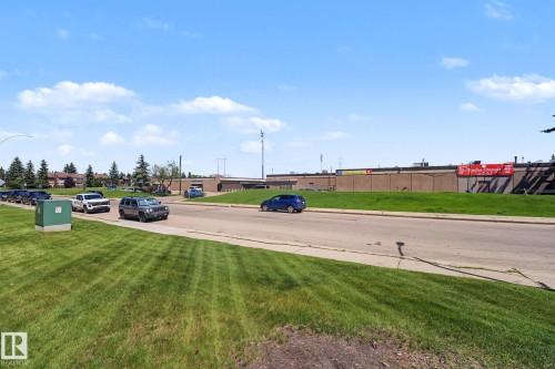 Walking Distance to Mall which has all amenities - #6E 11608 28 Av Nw Nw, Edmonton, AB - Outdoor