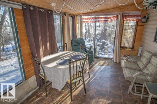 329 60501 Range Road 120, Rural St. Paul County, AB - Indoor