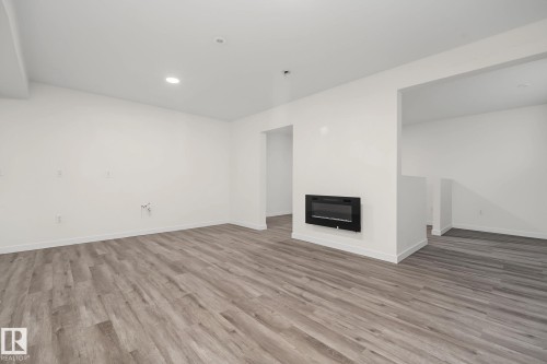 1825 25A Street, Edmonton, AB 