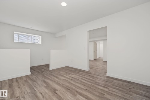 1825 25A Street, Edmonton, AB 