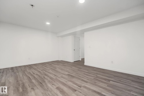 1825 25A Street, Edmonton, AB 