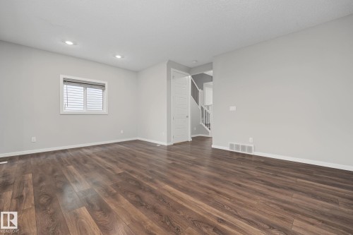 1825 25A Street, Edmonton, AB 