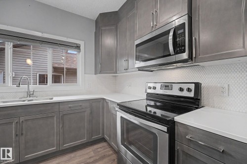 1825 25A Street, Edmonton, AB 