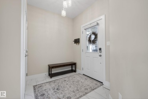 1817 Tanager Close, Edmonton, AB - Indoor Photo Showing Other Room