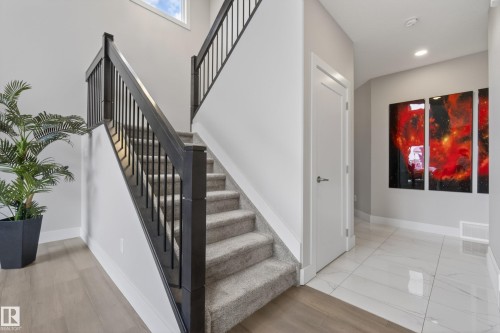 1817 Tanager Close, Edmonton, AB - Indoor Photo Showing Other Room