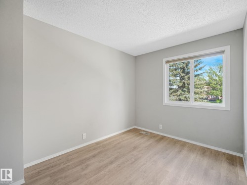 55 13833 30 Street, Edmonton, AB 