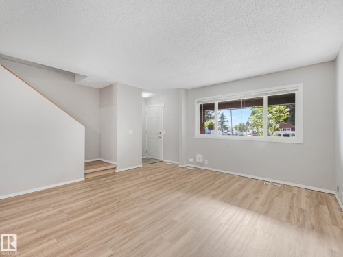55 13833 30 Street, Edmonton, AB 