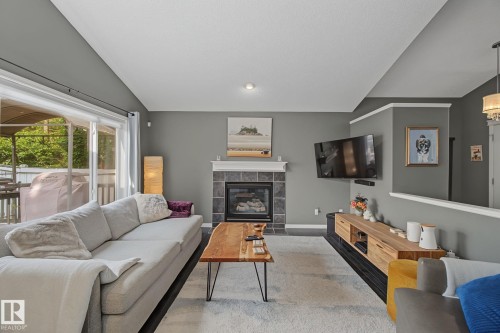 1816 Tufford Way, Edmonton, AB 