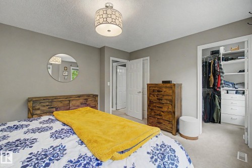 1816 Tufford Way, Edmonton, AB 
