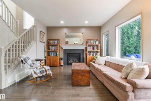 16 Ashton Gate, Spruce Grove, AB - Indoor Photo Showing Living Room With Fireplace