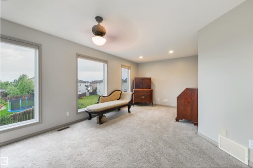 16 Ashton Gate, Spruce Grove, AB - Indoor
