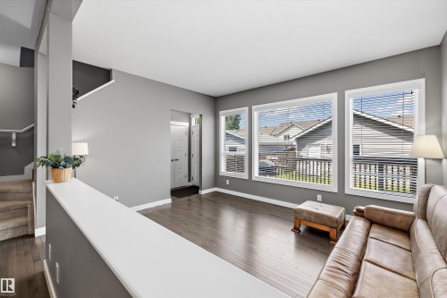 7212 23 Avenue, Edmonton, AB 