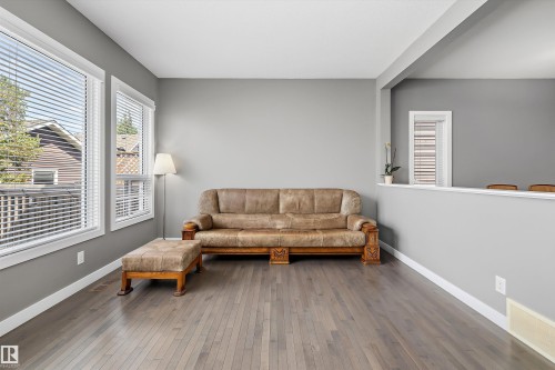 7212 23 Avenue, Edmonton, AB 
