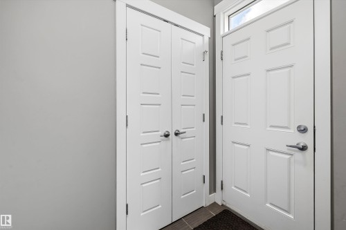 7212 23 Avenue, Edmonton, AB 