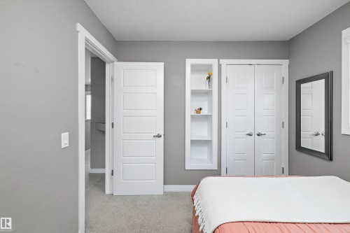 7212 23 Avenue, Edmonton, AB 