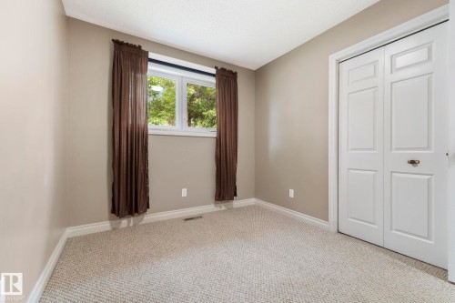 45 Whitehall Crescent, St. Albert, AB 
