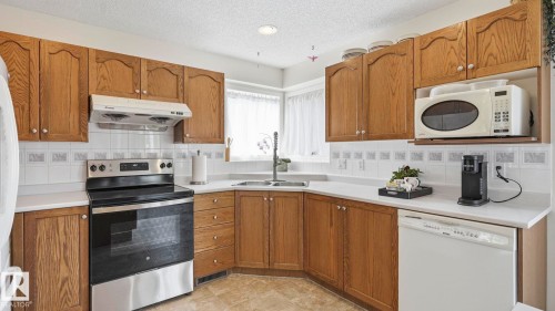 Kitchen - 1225 Kane Wynd, Edmonton, AB 
